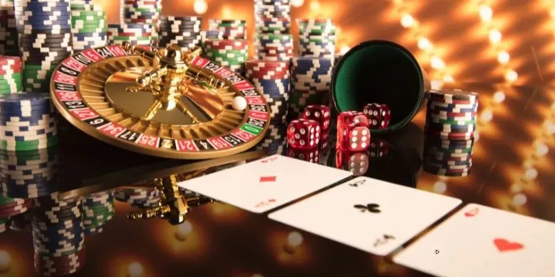 Người chơi đặt cược baccarat tại bàn live Casino FO88